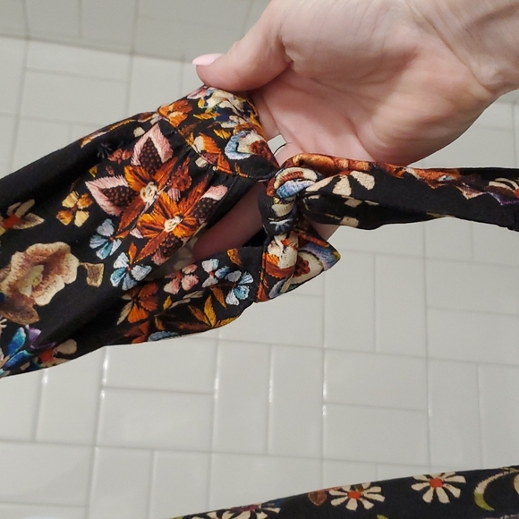 Daniel Rainn Maielle off Shoulder Black Orange Fall Print Knit Top - Picture 3 of 7